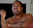 Espressioni danzatori maori guerrieri